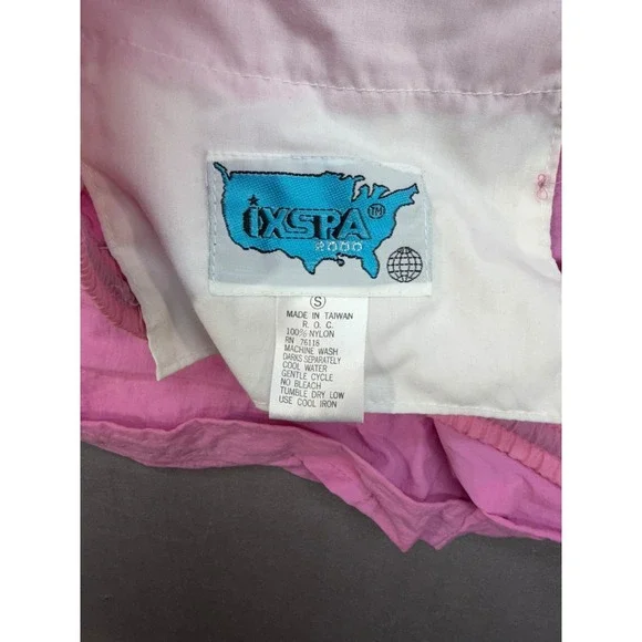 Vintage IXSPA 2000 Women Shorts 100% Nylon Pink Size Small - Picture 5 of 11